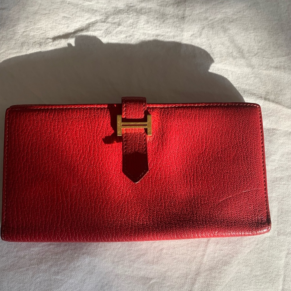 Red Hermès wallet